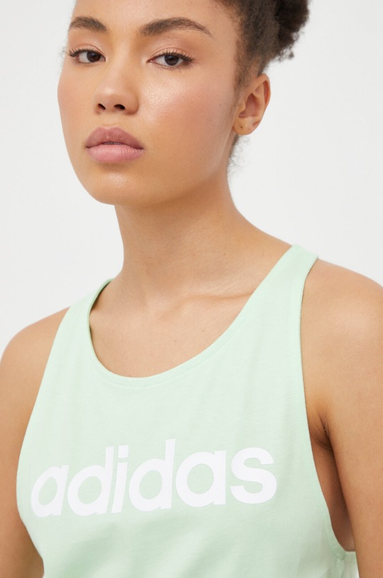Хлопковый топ adidas зелёный IS2089