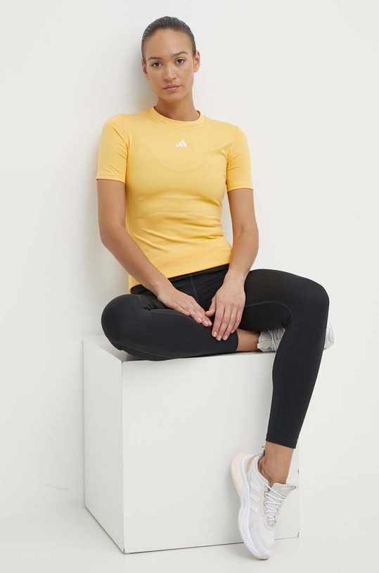 adidas Performance tricou de antrenament Techfit IT6727 galben SS24