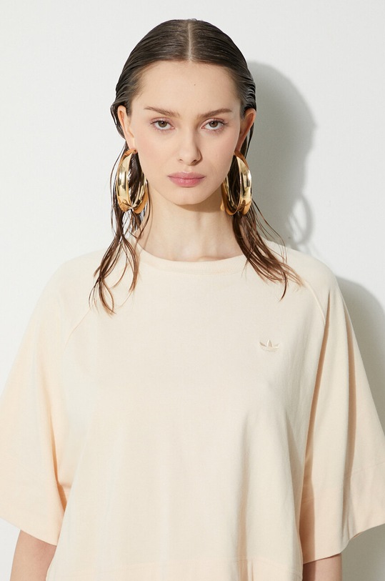 adidas Originals t-shirt IS2751 beige