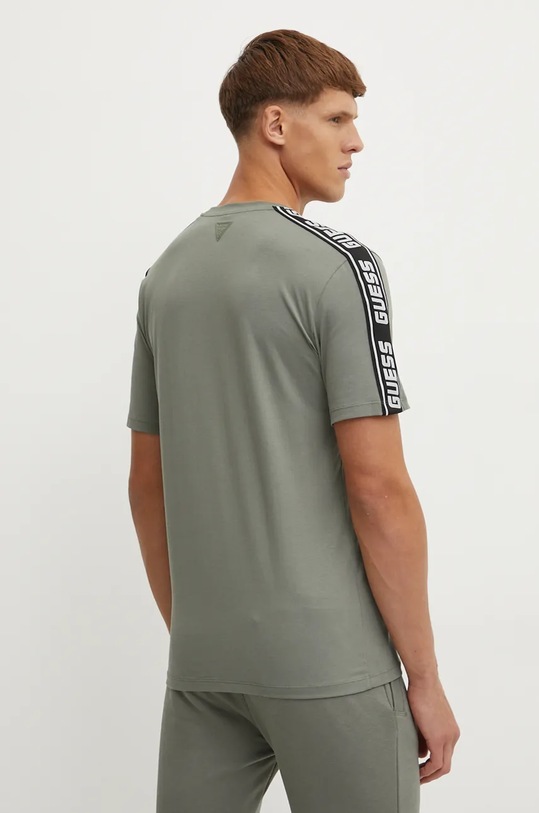Odjeća Majica kratkih rukava Guess ARLO Z4GI18.J1314 zelena