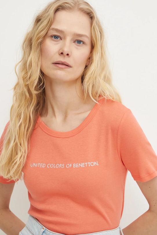 Хлопковая футболка United Colors of Benetton хлопок оранжевый 3GA2E16A2