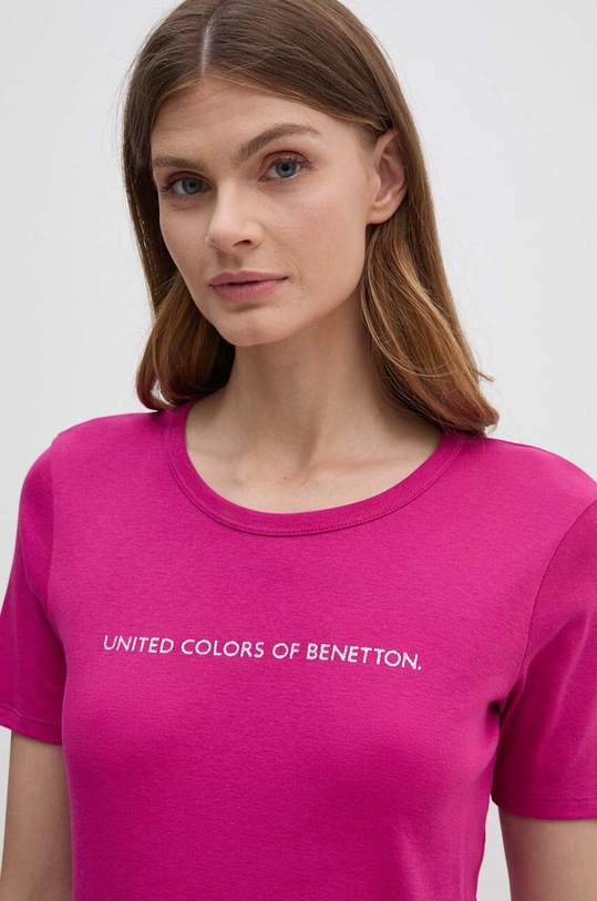 Хлопковая футболка United Colors of Benetton фиолетовой 3GA2E16A2