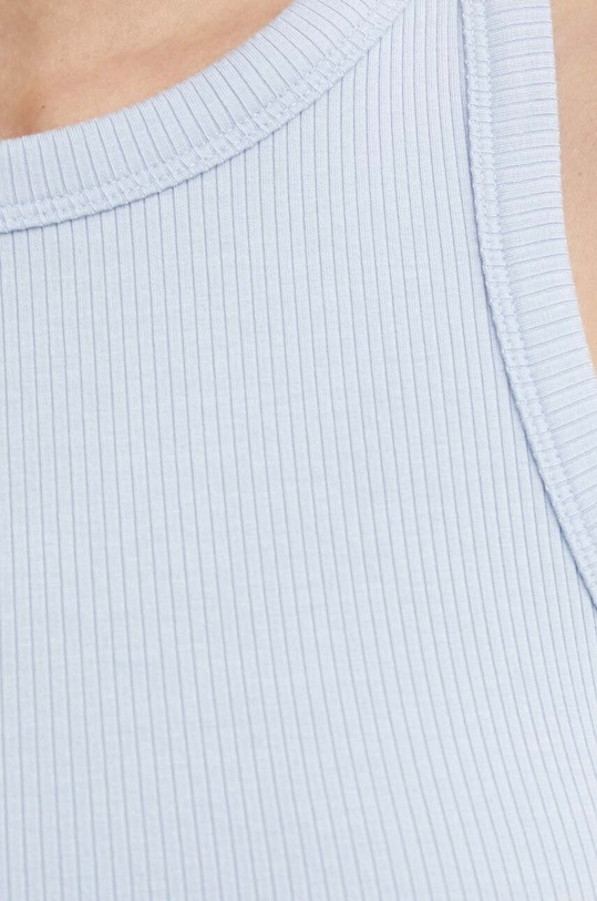 Top Levi's A7326 modrá