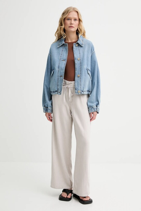 Levi's top A7326 maro SS25