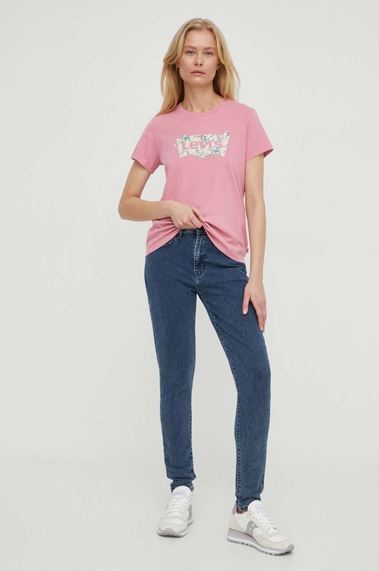 Βαμβακερό μπλουζάκι Levi's 17369.2522 ροζ SS24