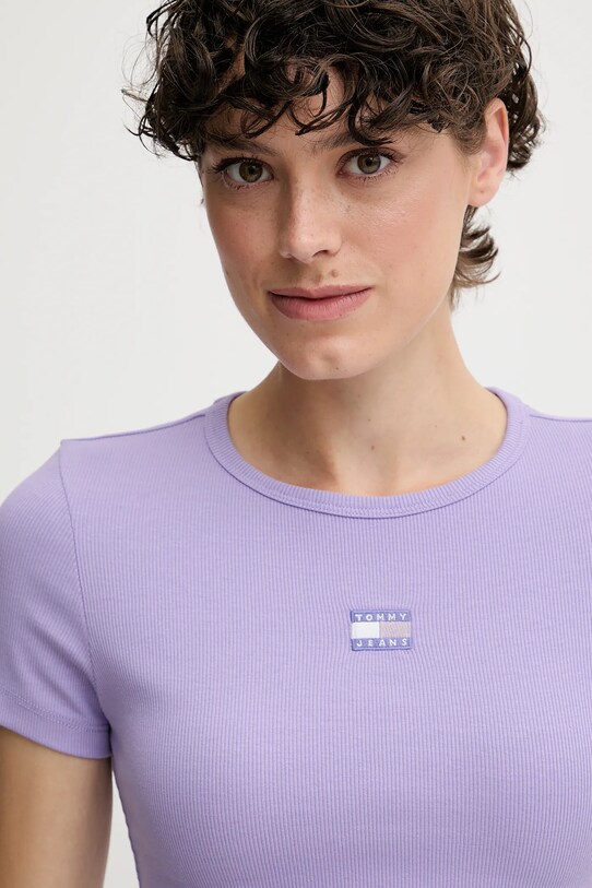 Ruházat Tommy Jeans t-shirt DW0DW17881 lila