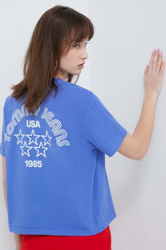 Βαμβακερό μπλουζάκι Tommy Jeans στάμπα μπλε DW0DW17831