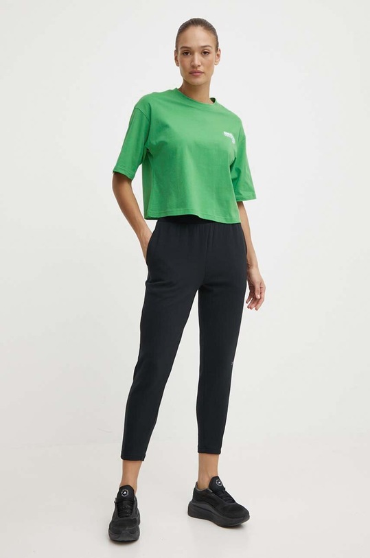 Памучна тениска Reebok 100075957 зелен SS24