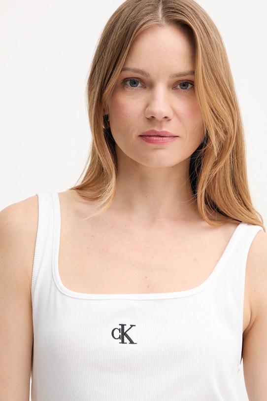Ruházat Calvin Klein Jeans top J20J223192 fehér