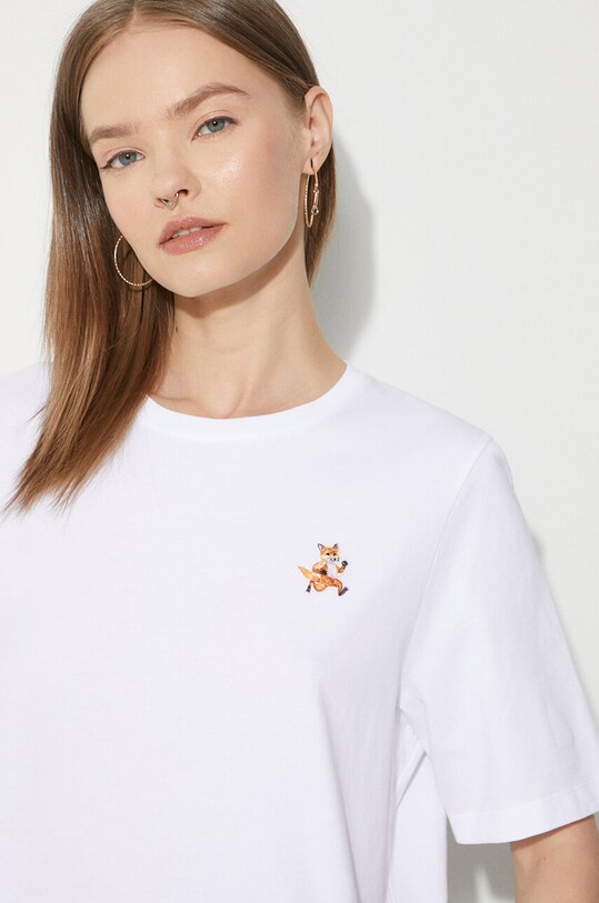 Хлопковая футболка Maison Kitsuné Speedy Fox Patch Comfort Tee Shirt MW00119KJ0008 белый