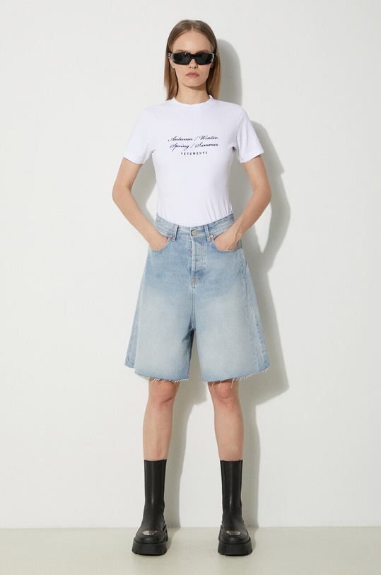VETEMENTS t-shirt 4 Seasons Embroidered Logo Fitted T-Shirt WE64TR620W white SS24
