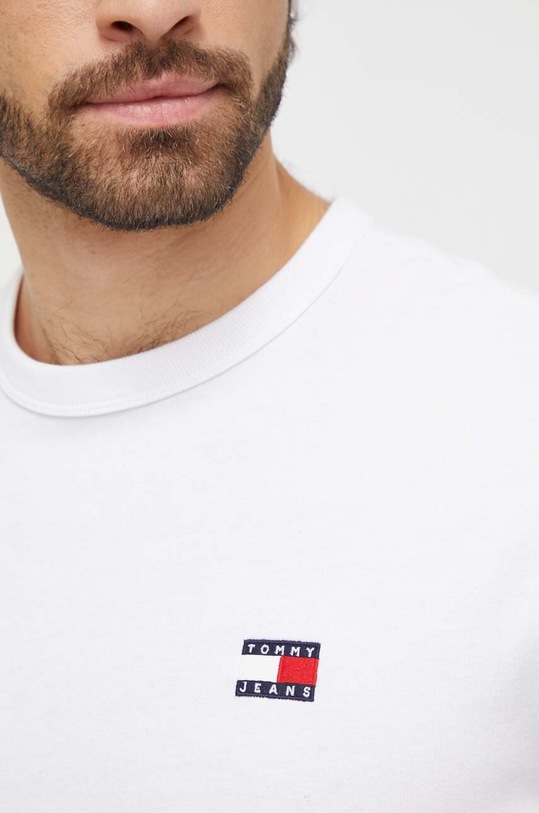 Бавовняна футболка Tommy Jeans білий DM0DM17995