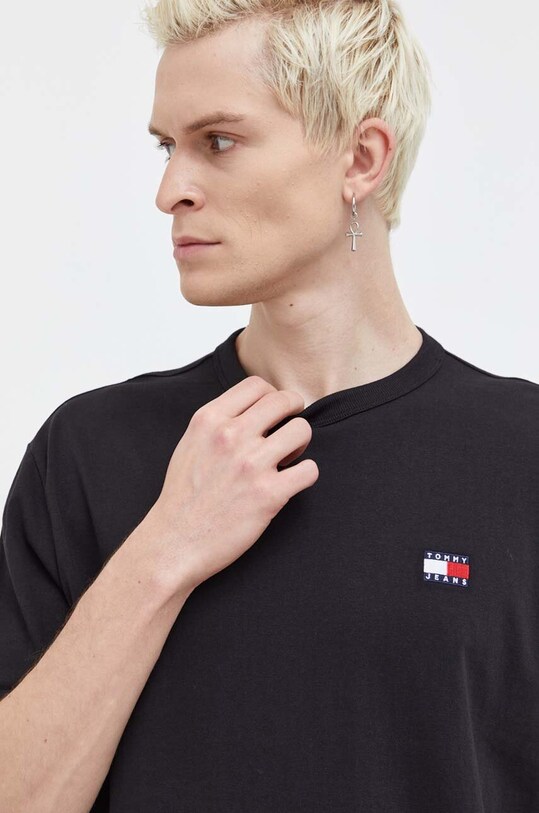 Хлопковая футболка Tommy Jeans DM0DM17995 чёрный