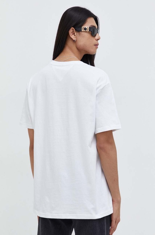 Oblečenie Bavlnené tričko Tommy Jeans DM0DM17993 biela
