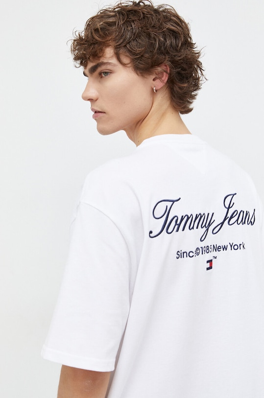 Tommy Jeans t-shirt bawełniany aplikacja biały DM0DM18273