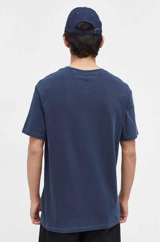 Oblečení Bavlněné tričko Tommy Jeans DM0DM18281 námořnická modř