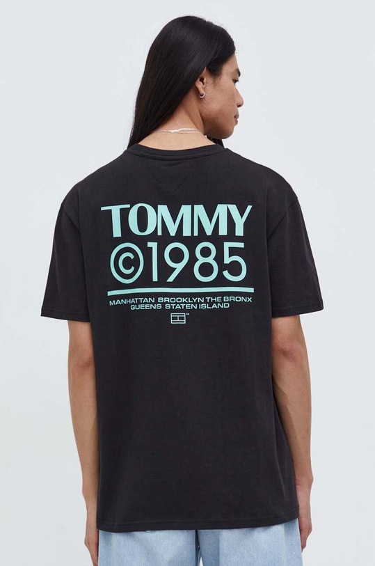 Bavlnené tričko Tommy Jeans čierna DM0DM18284