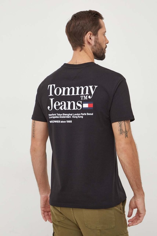 Одежда Хлопковая футболка Tommy Jeans DM0DM18870 чёрный