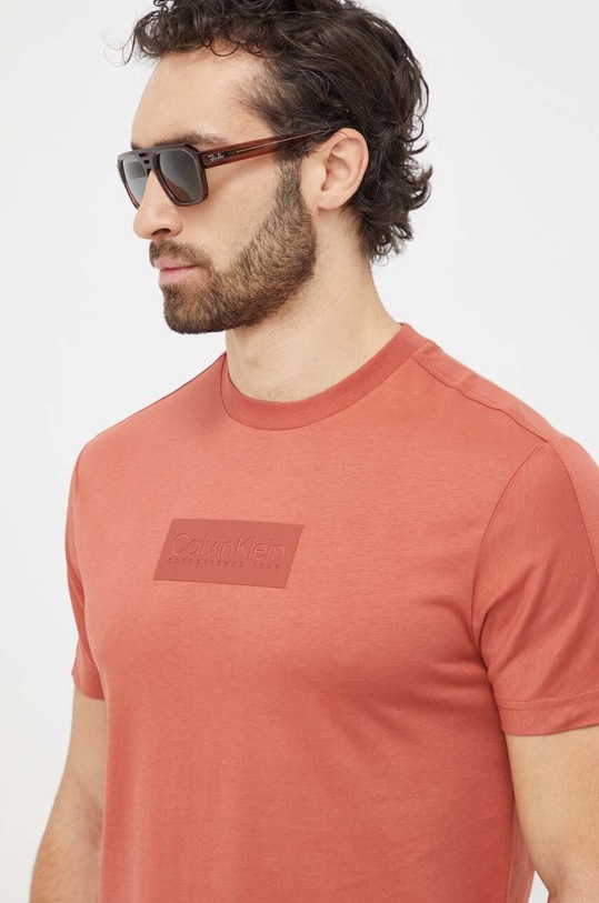 Oblečenie Bavlnené tričko Calvin Klein K10K112403 oranžová