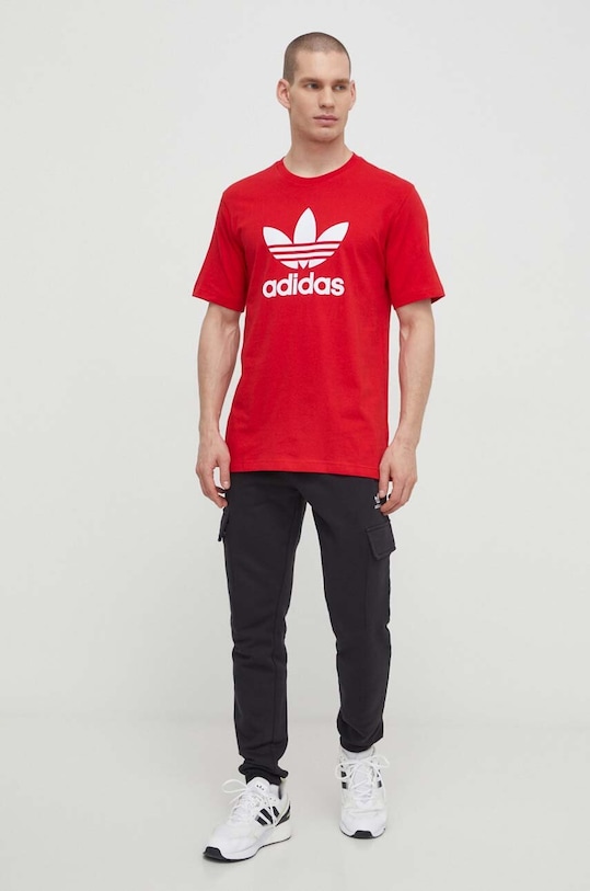 adidas Originals tricou din bumbac Trefoil IR8009 rosu SS24