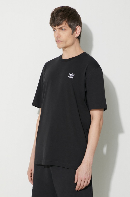 adidas Originals t-shirt in cotone Essential Tee nero IR9690