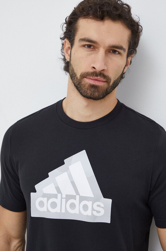 Памучна тениска adidas черен IS2855
