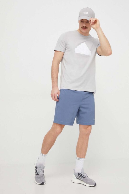 Памучна тениска adidas IY4283 сив SS24