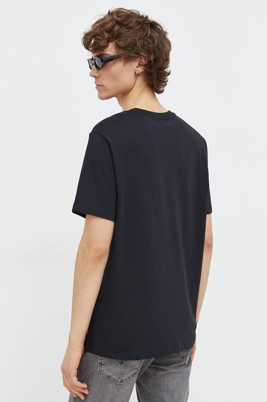 Oblečenie Tričko Levi's 22491 čierna