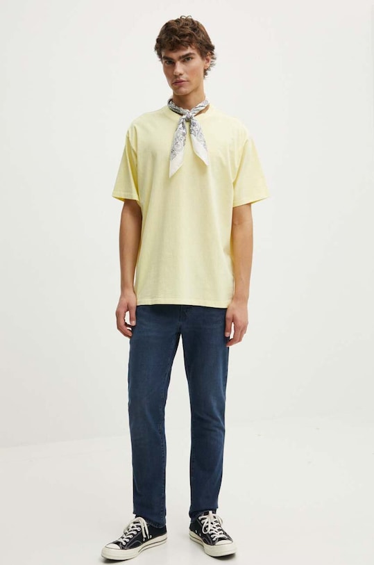 Levi's tricou din bumbac A0637 galben SS25