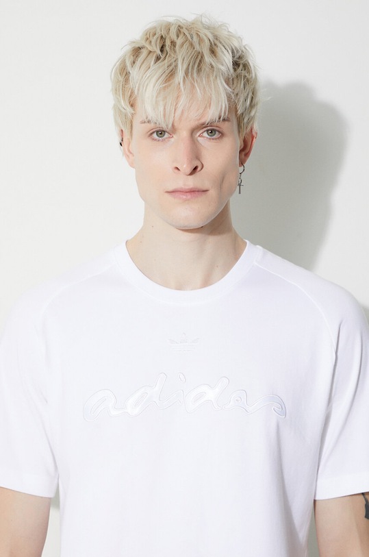 adidas Originals cotton t-shirt Fashion Graphic IT7494 white