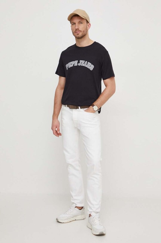 Бавовняна футболка Pepe Jeans CLEMENT PM509220 чорний SS24