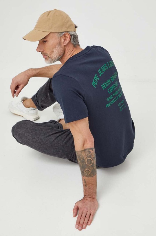 Bavlnené tričko Pepe Jeans REGULAR CAVE potlač tmavomodrá PM509388