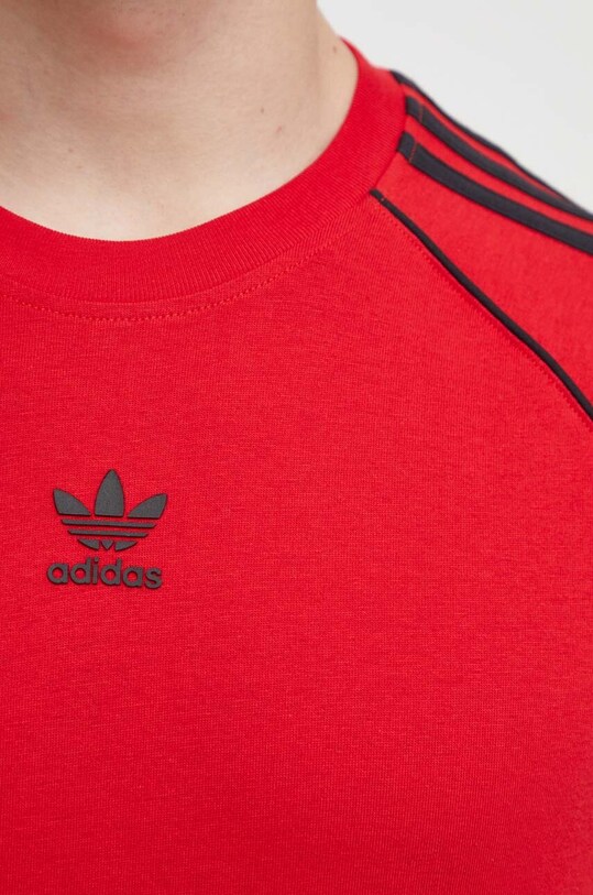 Хлопковая футболка adidas Originals IR9449 красный