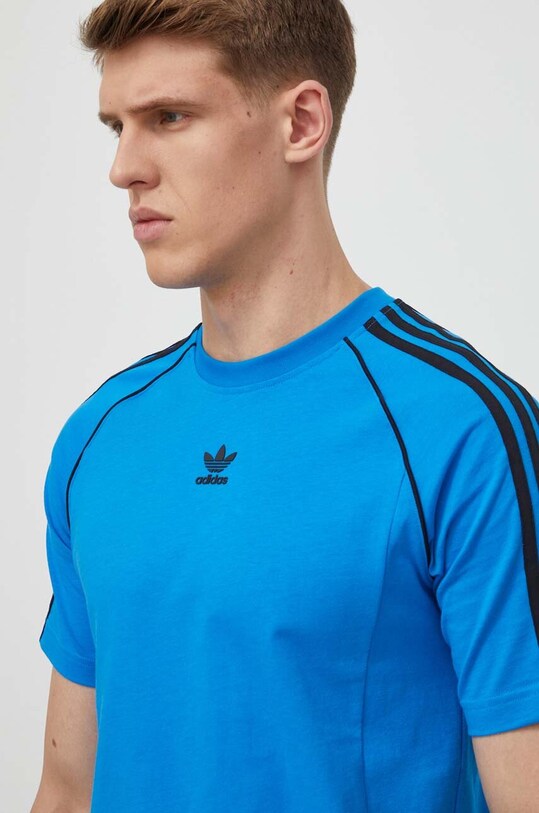 Хлопковая футболка adidas Originals голубой IS2830