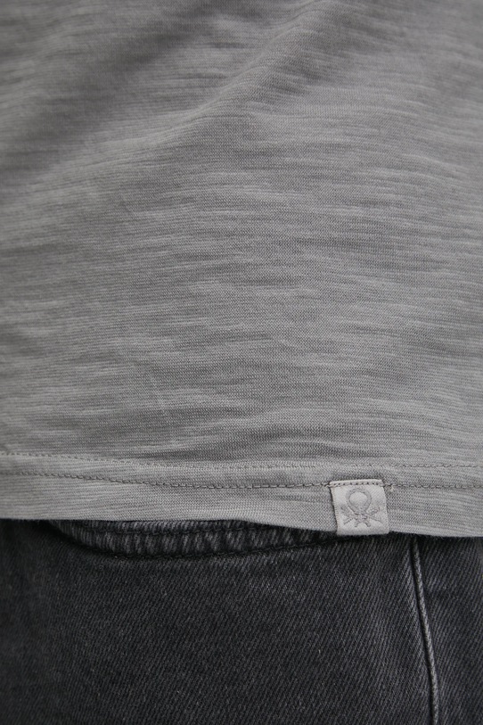 Bavlněné tričko United Colors of Benetton 3JE1J4264 šedá