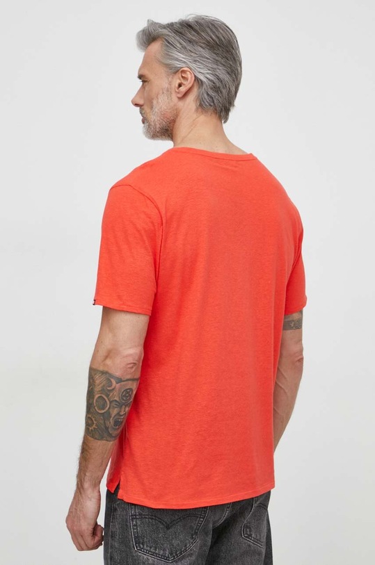 Tommy Hilfiger t-shirt z domieszką lnu UM0UM03226 czerwony SS24