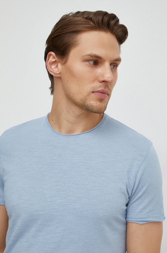 Sisley t-shirt bawełniany niebieski 3WF0S101K
