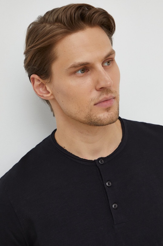 Sisley t-shirt bawełniany czarny 3WF0S1009