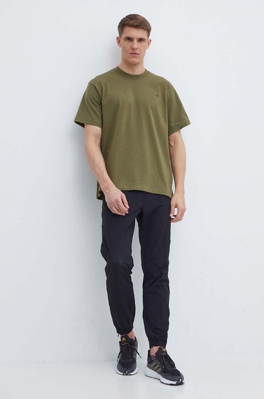 Хлопковая футболка adidas Originals IP2771 зелёный SS24