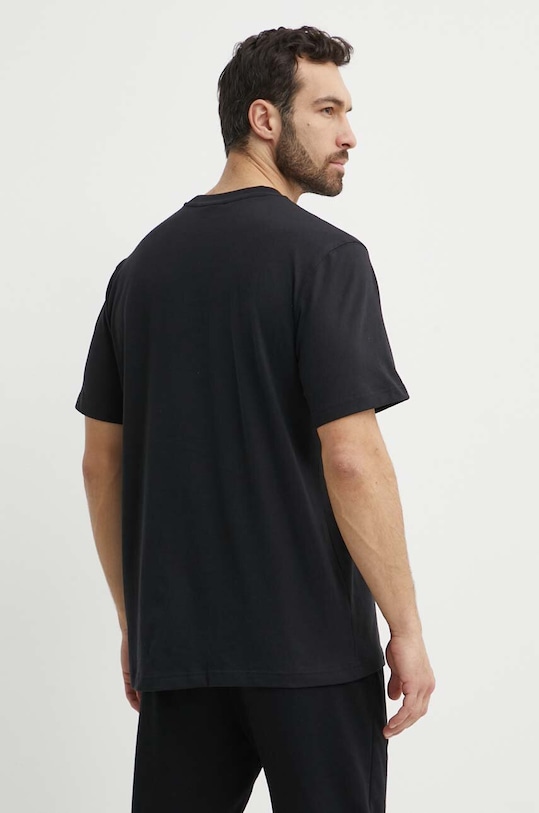 Oblečení Bavlněné tričko adidas Originals Flames IS0178 černá