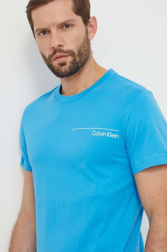Pamučna majica Calvin Klein Planet friendly plava KM0KM00964