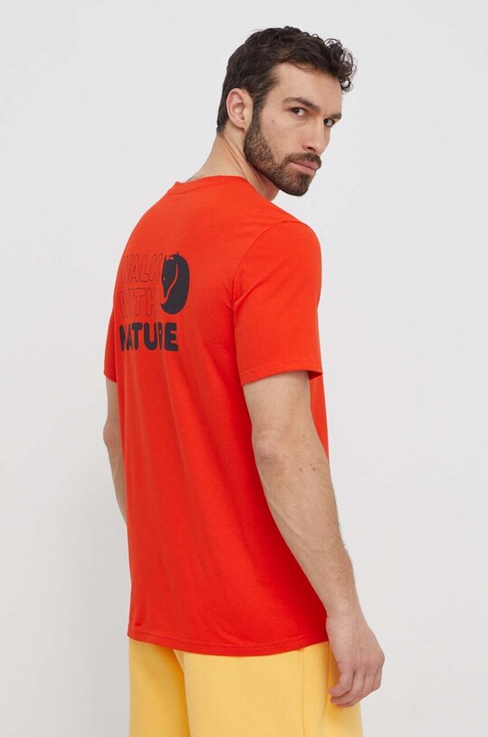 Fjallraven t-shirt Walk With Nature pomarańczowy F12600216.214