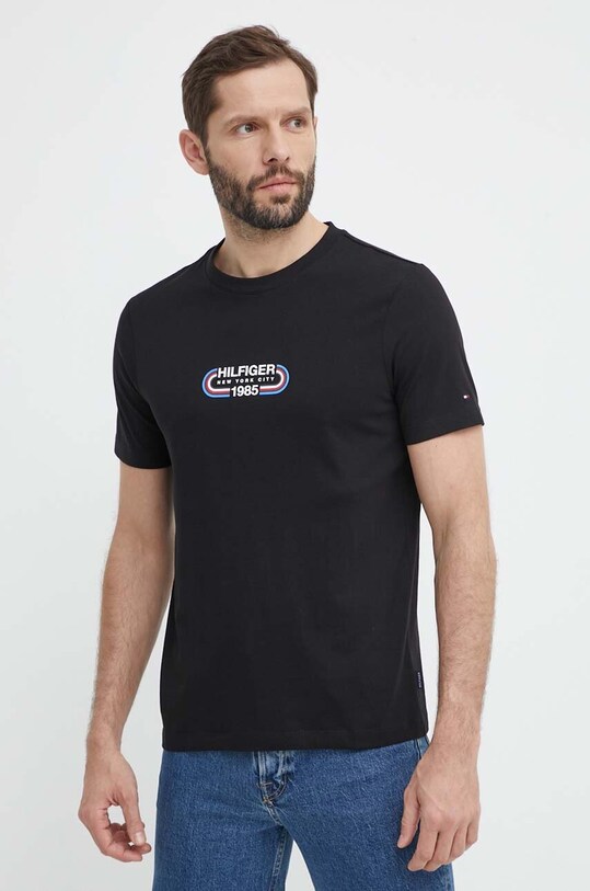 Bavlnené tričko Tommy Hilfiger MW0MW34429 čierna SS24