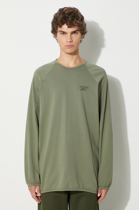 Bavlnené tričko s dlhým rukávom Reebok LTD T-Shirt relaxed zelená RMAA00BC99JER0015500