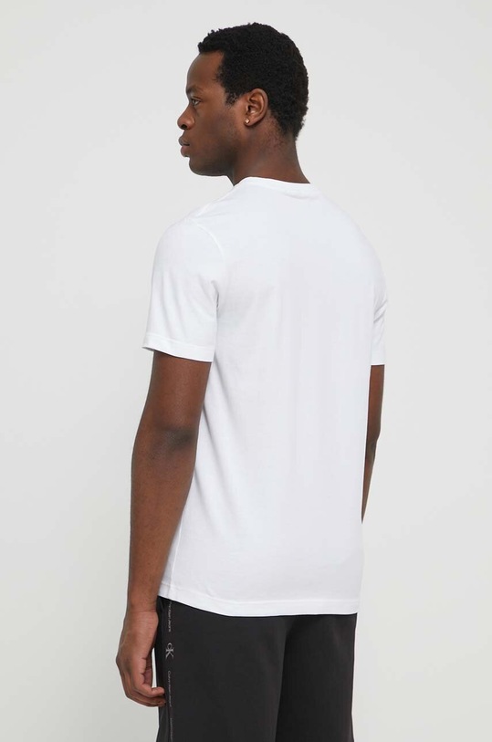 Ρούχα Βαμβακερό μπλουζάκι Calvin Klein Jeans J30J325352 λευκό
