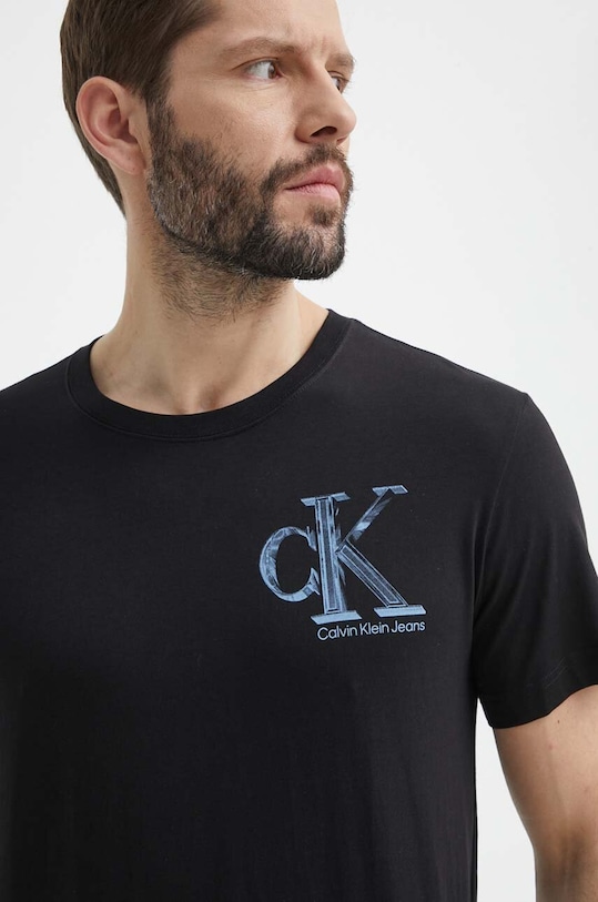 Βαμβακερό μπλουζάκι Calvin Klein Jeans βαμβάκι μαύρο J30J325498