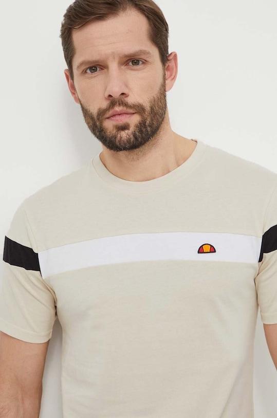 Βαμβακερό μπλουζάκι Ellesse εμπριμέ μπεζ SHR17433