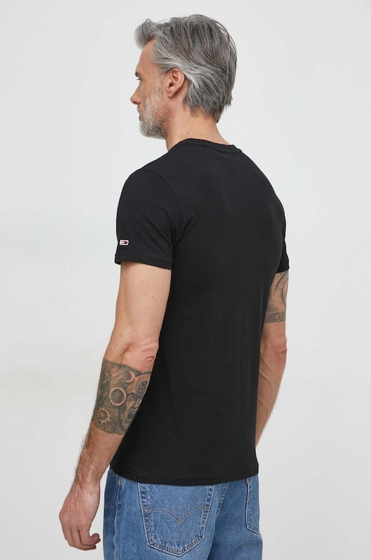 Tommy Jeans pamut póló DM0DM13509 fekete SS24