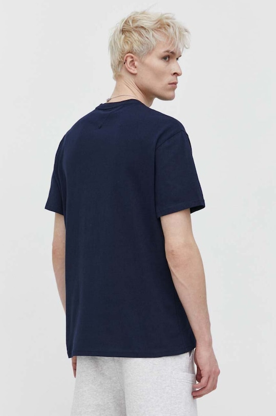 Oblečení Bavlněné tričko Tommy Jeans DM0DM18572 námořnická modř
