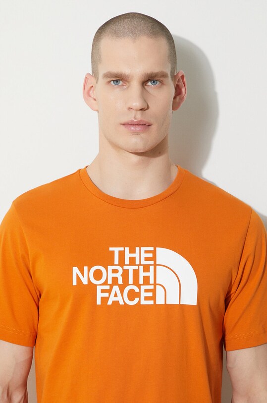 Памучна тениска The North Face M S/S Easy Tee NF0A87N5PCO1 оранжев